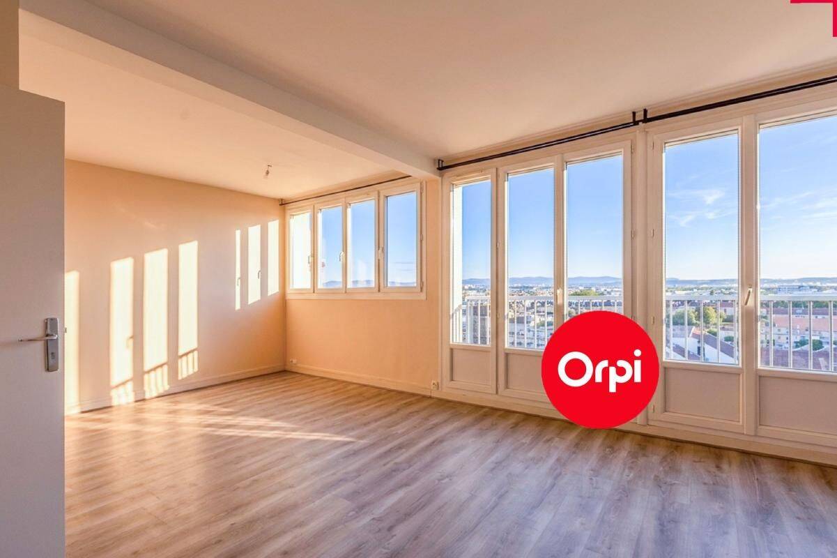Appartement 3 pièces 72 m² · à Saint-Priest · 72 m² · 169 000 €