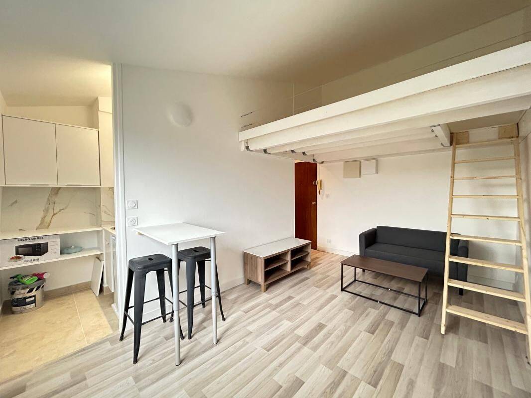 Appartement 2 pièces 25 m² · à Creil · 25 m² · 730 €