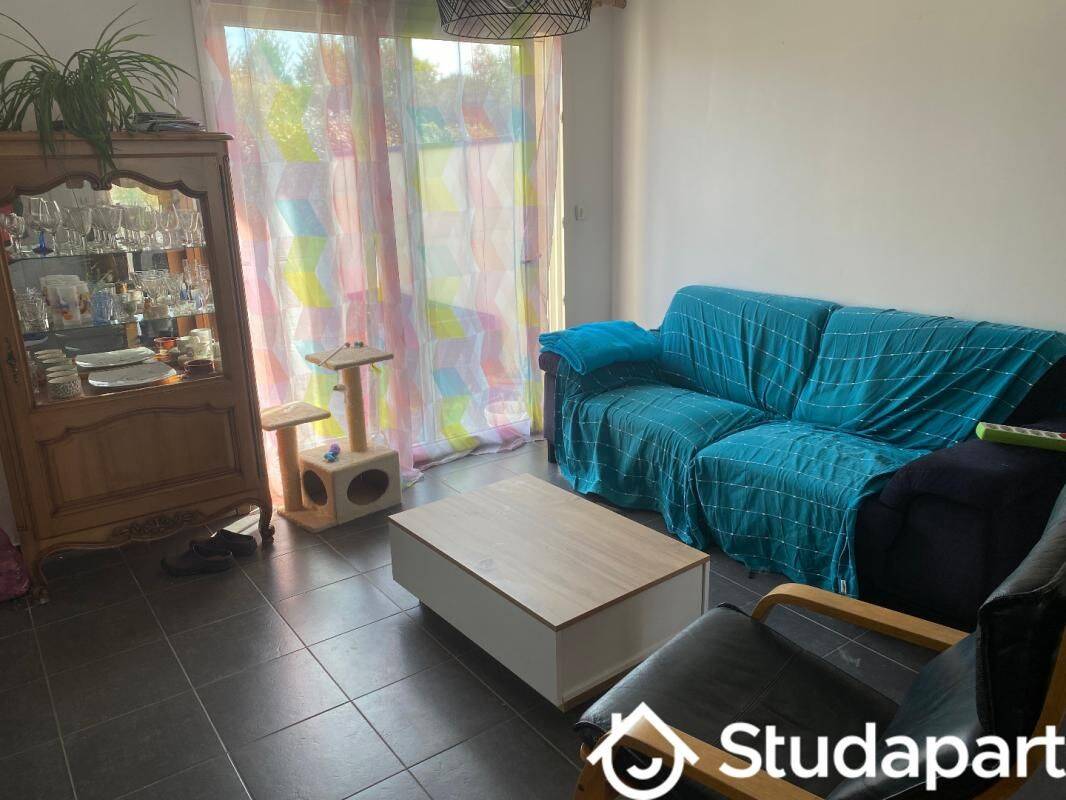 Appartement 1 pièce 12 m² · à Trélazé · 12 m² · 450 €/mois