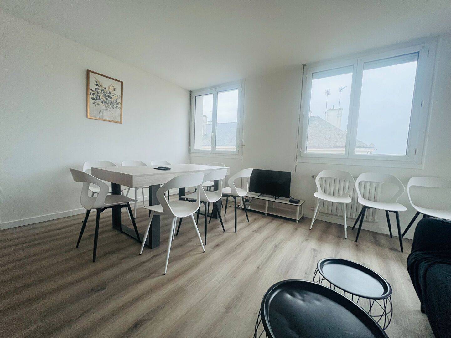Appartement 6 pièces 110 m² · à Saint-Nazaire · 109,8 m² · 3 584 €