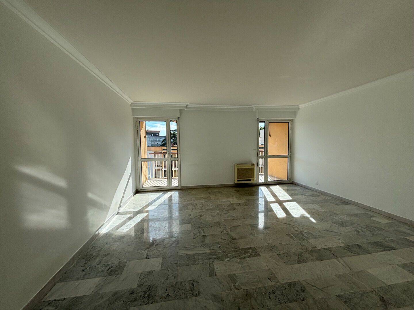 Appartement 4 pièces 93 m² · à Aix-en-Provence · 93,1 m² · 1 900 €/mois