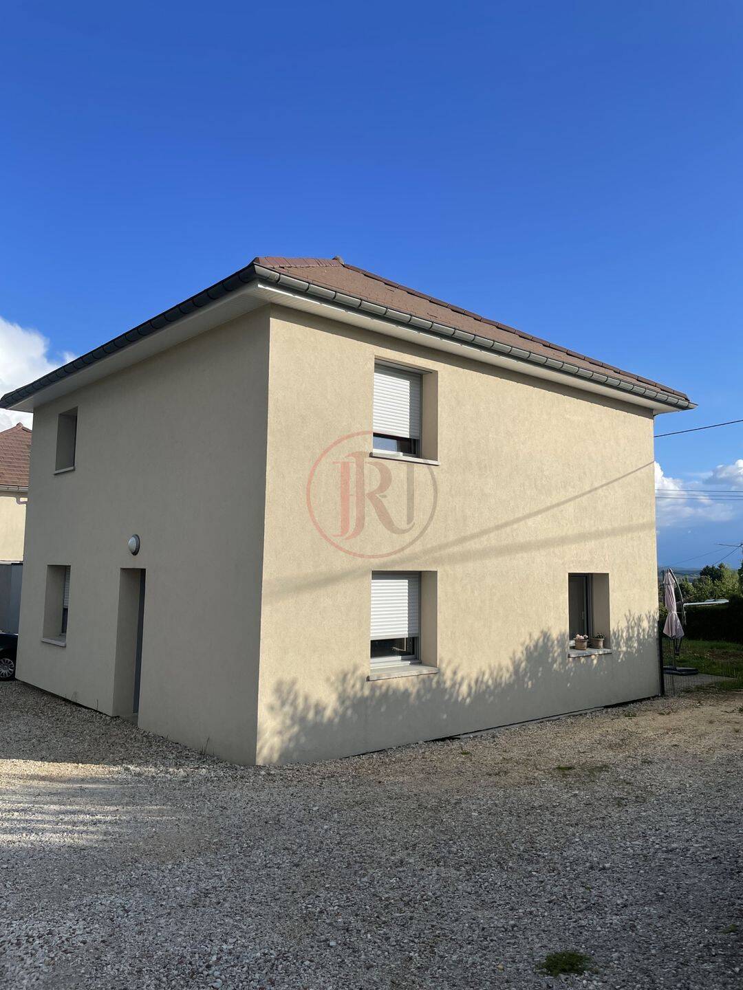 Maison 5 pièces 132 m² · à Montfaucon · 132 m² · 274 000 €