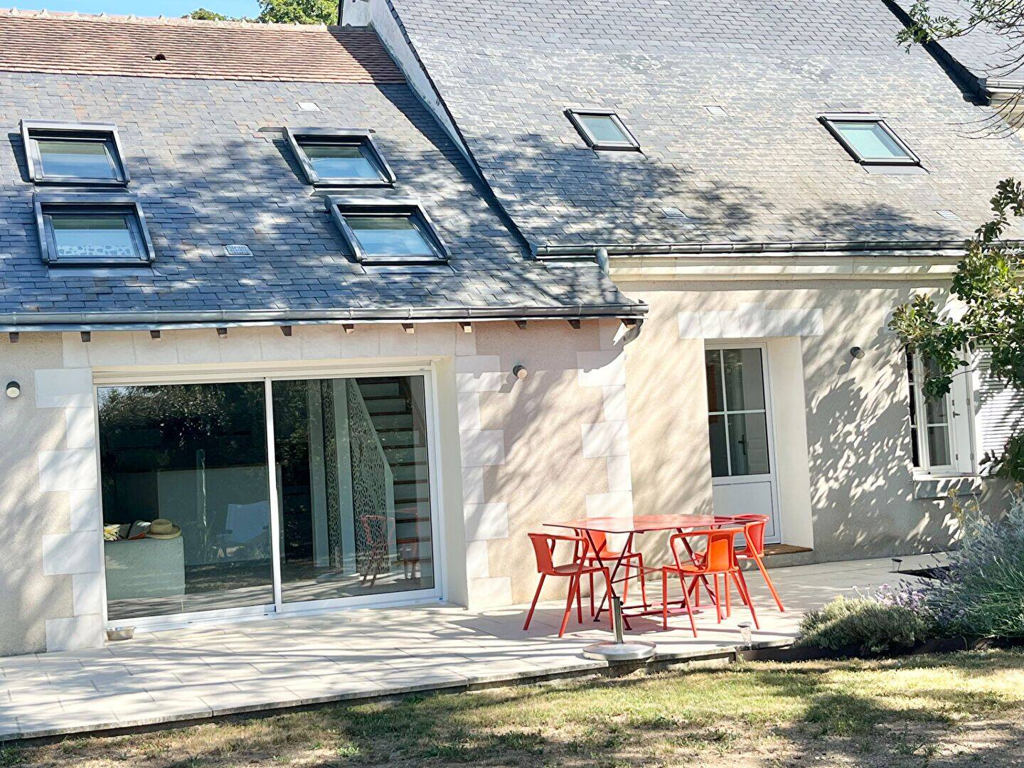 Maison 7 pièces 192 m² · à Saint-Cyr-sur-Loire · 192 m² · 724 500 €