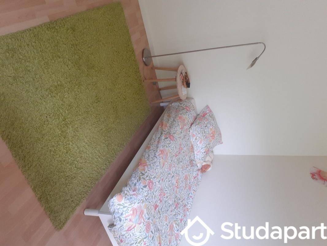 Appartement 1 pièce 18 m² · à Bois-Guillaume · 18 m² · 450 €