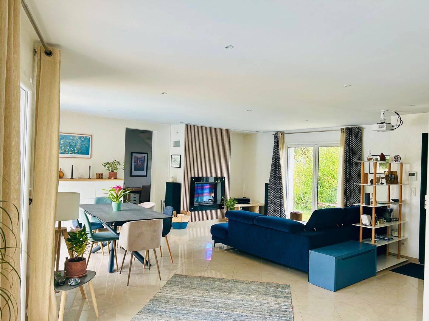Maison 8 pièces 195 m² · à Notre-Dame-d'Oé · 195 m² · 556 500 €