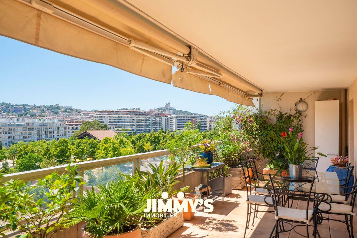 Appartement 4 pièces 109 m² · à Marseille 8ème Arrondissement · 108,5 m² · 580 000 €