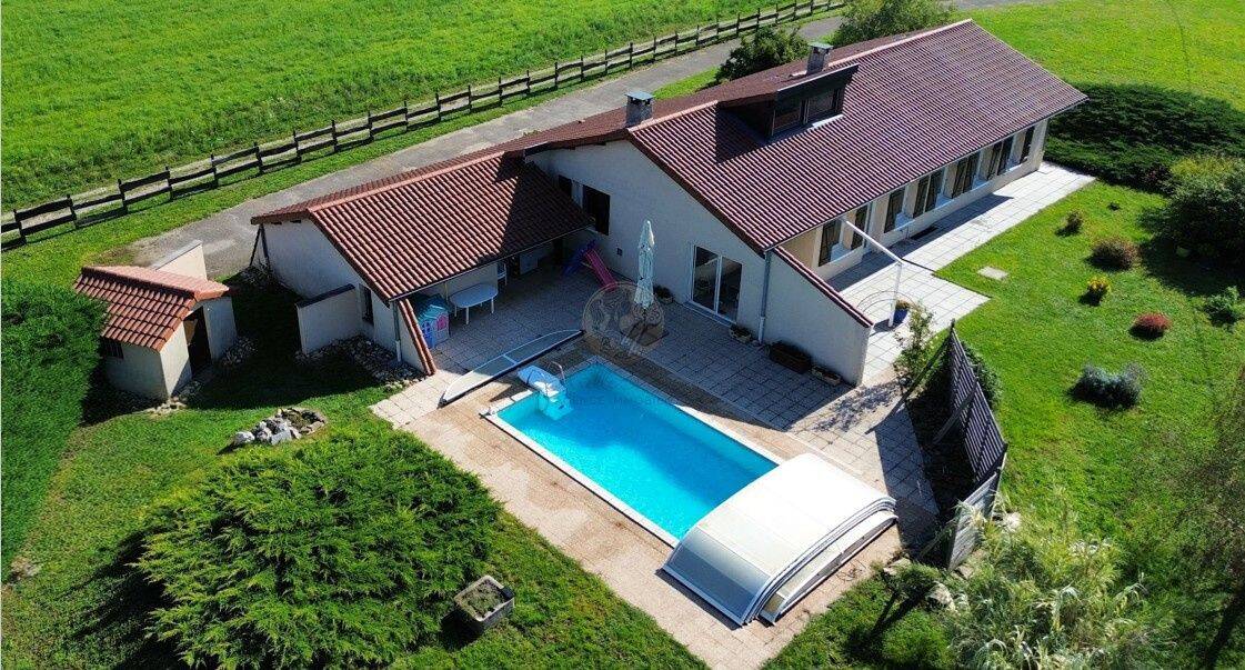 Maison 8 pièces 222 m² · à Givors · 222 m² · 600 000 €