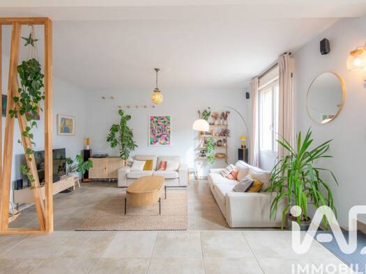 Maison de ville à vendre 470 000 € 7 pièces 4 chambres 152 m² 330 m² de terrain Quatre Bornes Woippy 57140