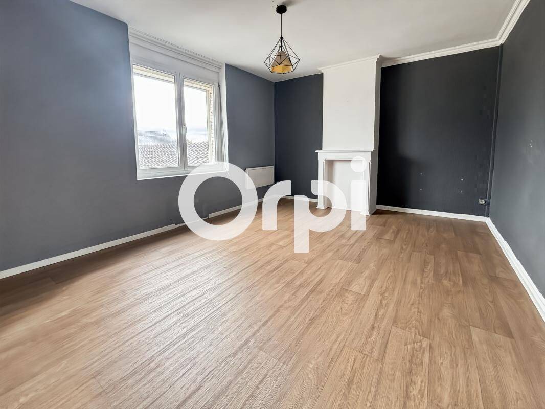 Appartement 3 pièces 80 m² · à Cappelle-la-Grande · 80 m² · 650 €/mois