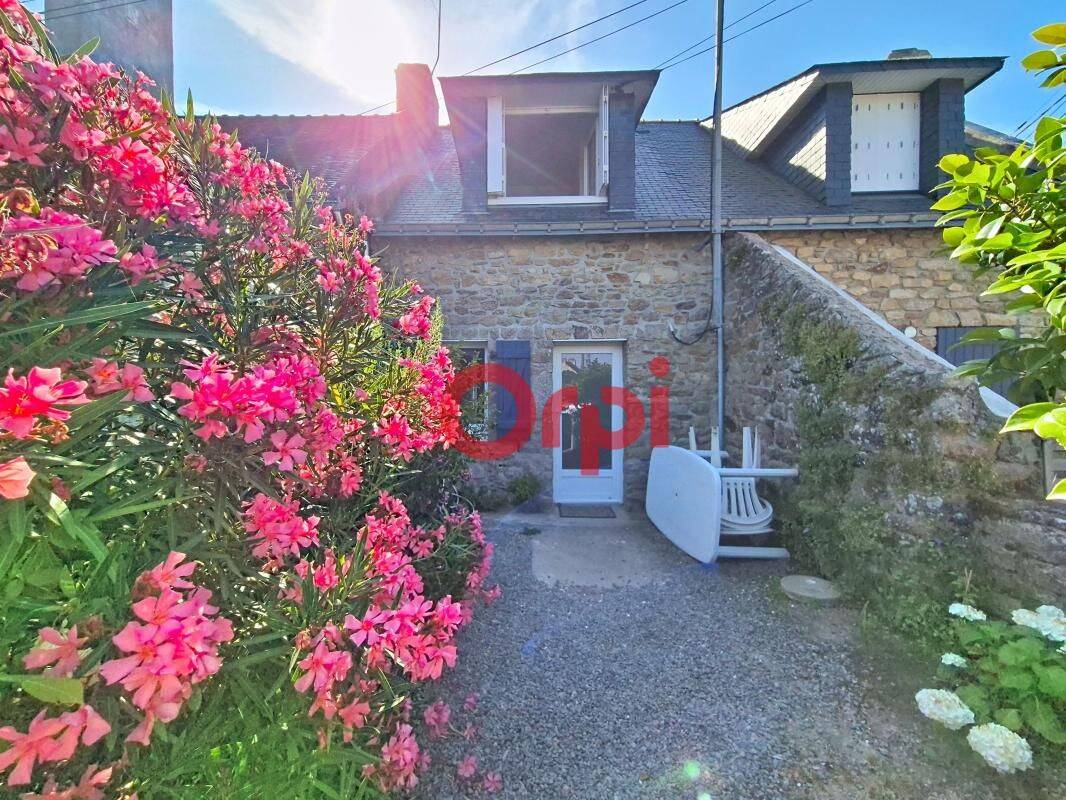 Maison 4 pièces 46 m² · à Séné · 46 m² · 980 €