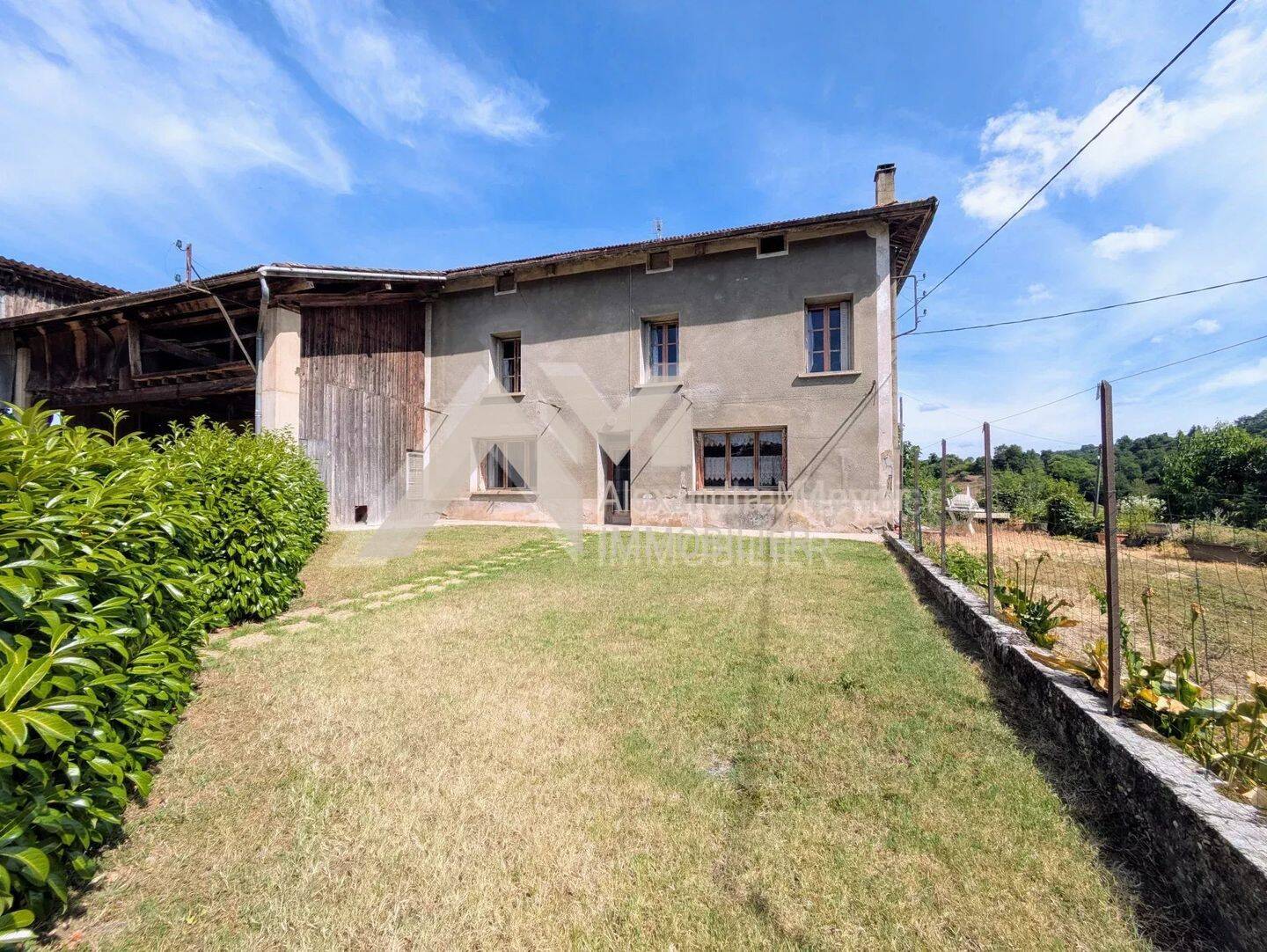 Maison 6 pièces 125 m² · à Saint-Bonnet-de-Chavagne · 125 m² · 274 000 €
