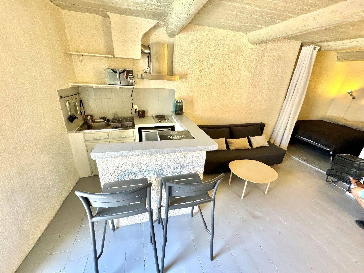 Appartement 2 pièces 30 m² · à Aix-en-Provence · 30,3 m² · 692 €