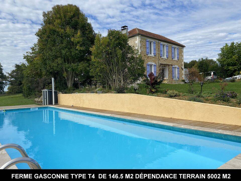 Maison 7 pièces 146 m² · à Gondrin · 146 m² · 280 000 €