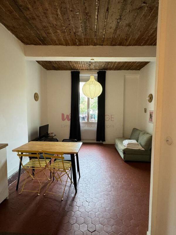 Appartement 2 pièces 39 m² · à Marseille 6ème Arrondissement · 39 m² · 701 €
