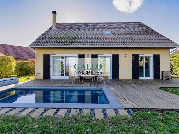 Maison à vendre 415 000 € 5 pièces 4 chambres 142 m² 554 m² de terrain Villefontaine 38090