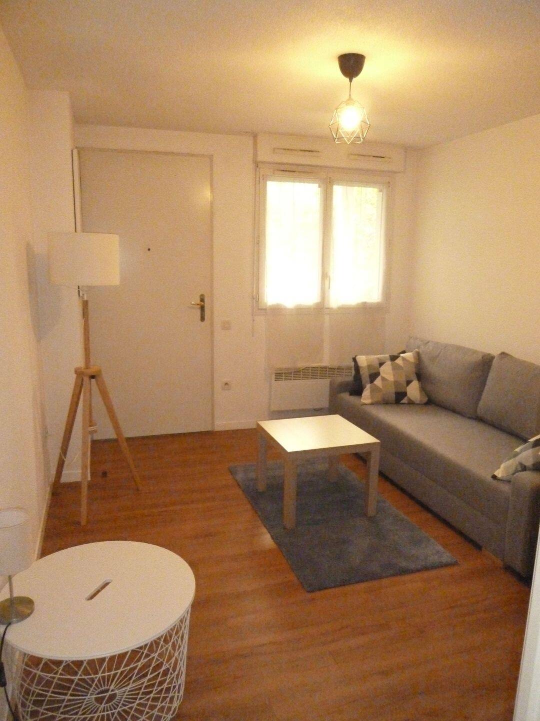 Appartement 1 pièce 19 m² · à Paris 10ème Arrondissement · 19,1 m² · 737 €