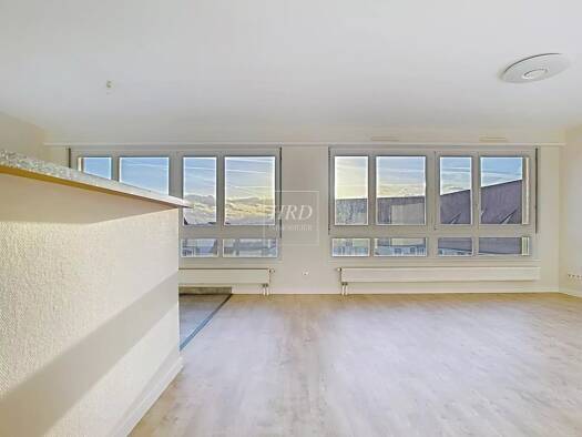 Appartement à vendre 199 500 € 3 pièces 2 chambres 70,7 m² 2ème étage Marlenheim 67520