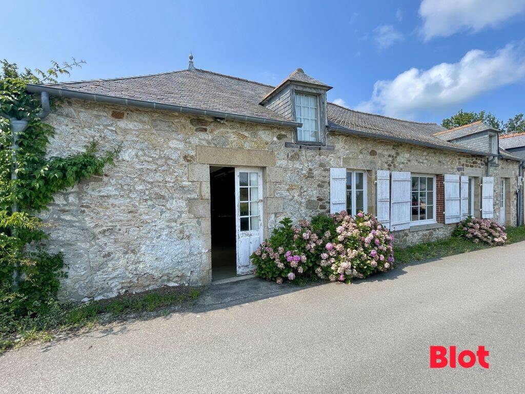 Maison 6 pièces 178 m² · à Beaussais-sur-Mer · 178 m² · 257 250 €