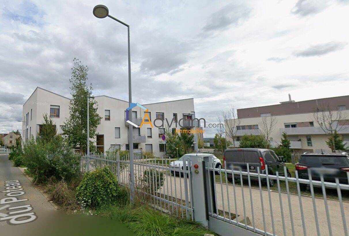 Appartement 2 pièces 41 m² · à Bruyères-le-Châtel · 40,5 m² · 895 €/mois