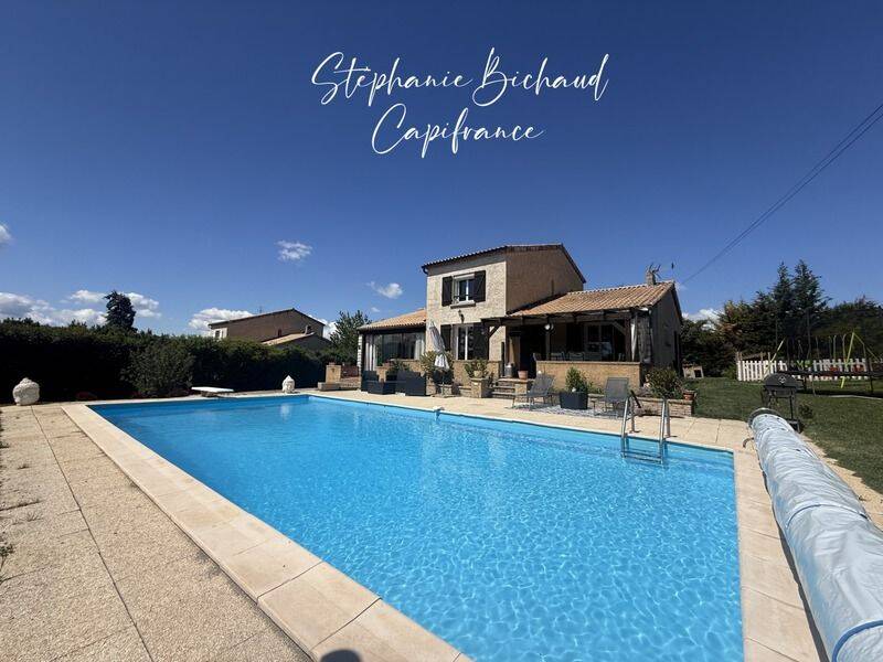 Maison 4 pièces 129 m² · à Thèze · 129 m² · 350 000 €