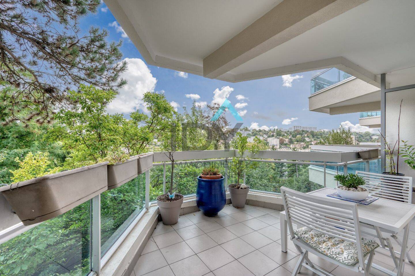 Appartement 4 pièces 92 m² · à Le Pecq · 92 m² · 590 000 €