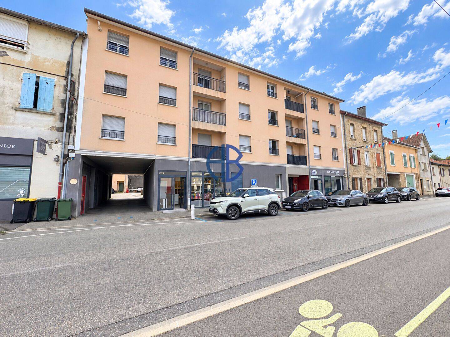 Appartement 5 pièces 103 m² · à La Tour-du-Pin · 103 m² · 214 000 €