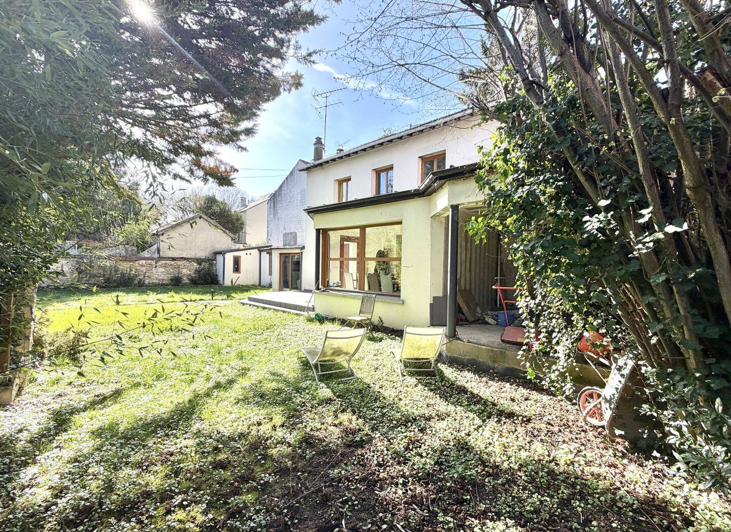 Maison 6 pièces 171 m² · à Saint-Maur-des-Fossés · 171 m² · 890 000 €