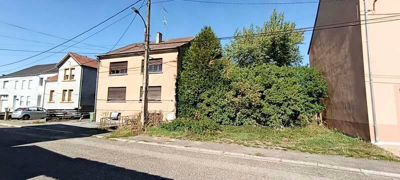 Maison 18 pièces 396 m² · à Carling · 396 m² · 99 000 €