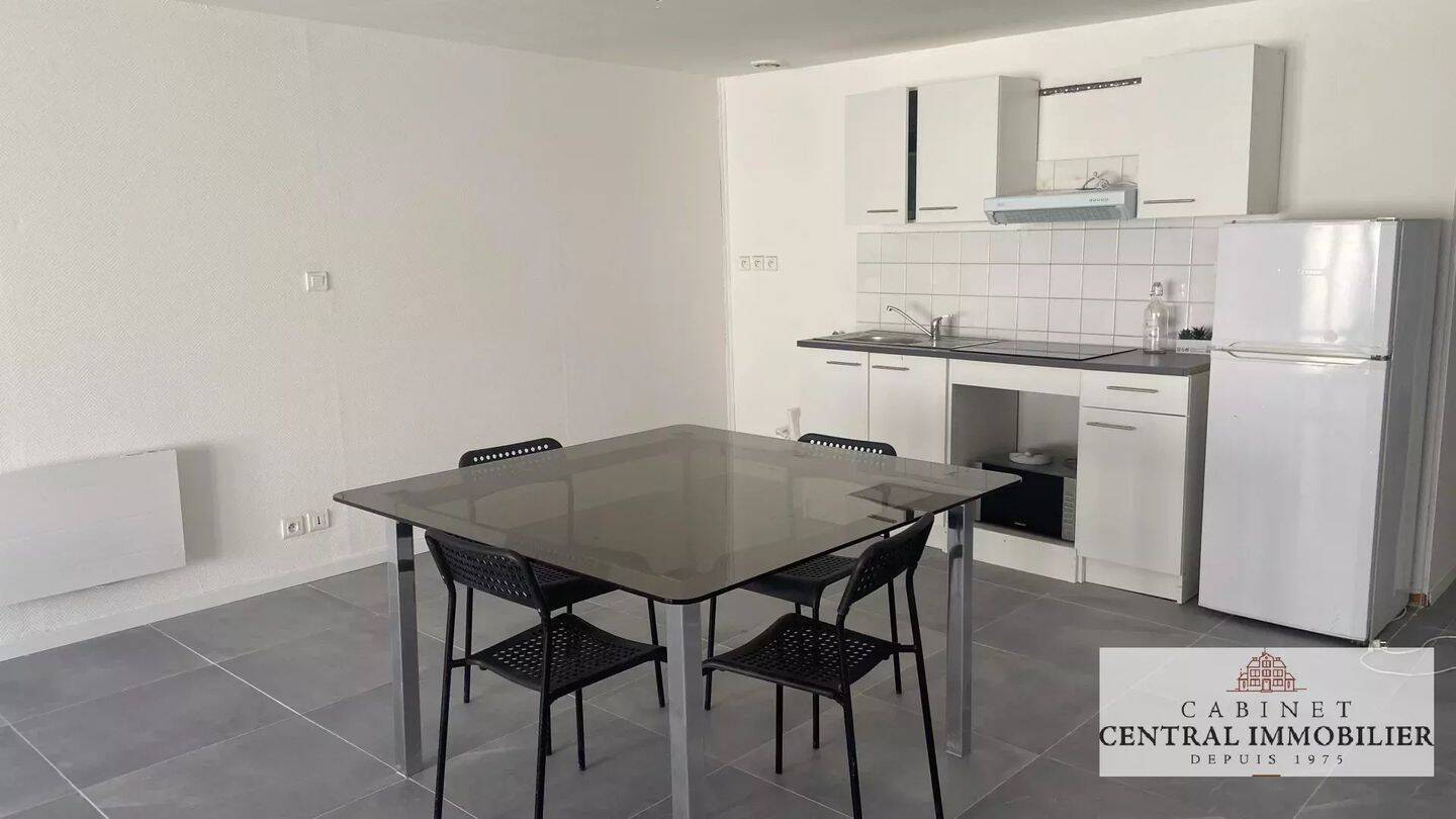 Appartement 3 pièces 73 m² · à Romilly-sur-Seine · 73 m² · 570 €/mois