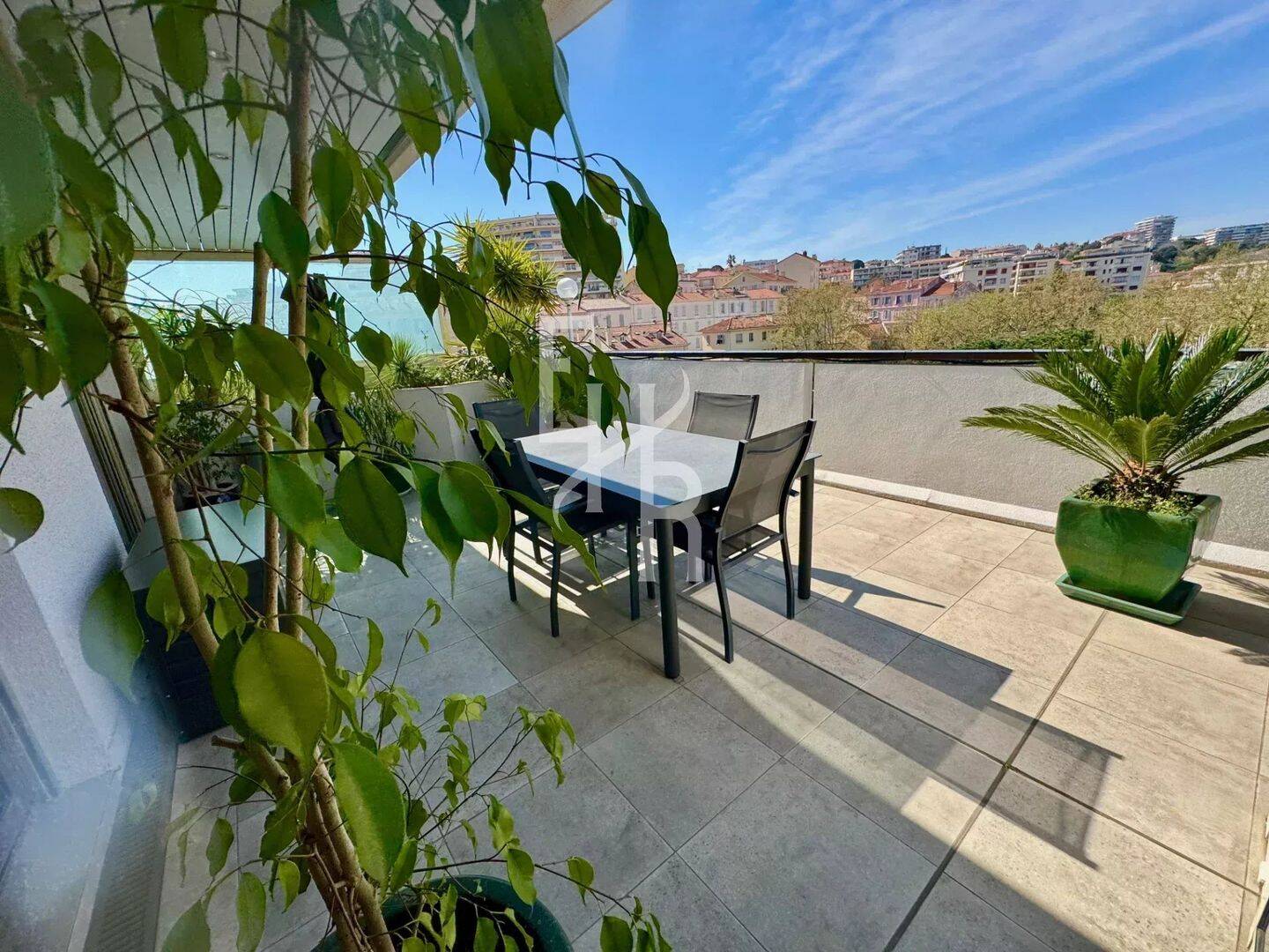 Appartement 3 pièces 90 m² · à Cannes · 90 m² · 1 100 000 €