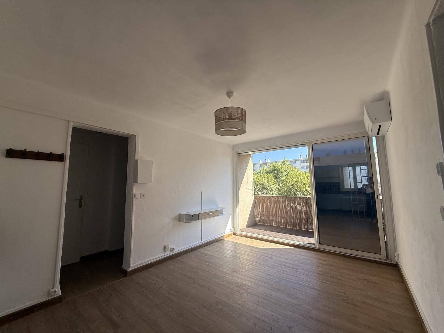 Appartement 3 pièces 49 m² · à Marseille 10ème Arrondissement · 49 m² · 915 €