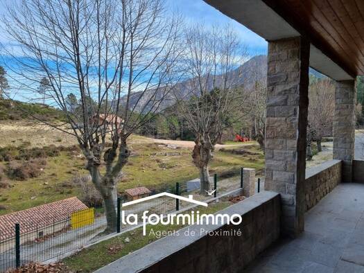 Maison à vendre 244 900 € 4 pièces 3 chambres 119 m² 300 m² de terrain Ghisoni 20227