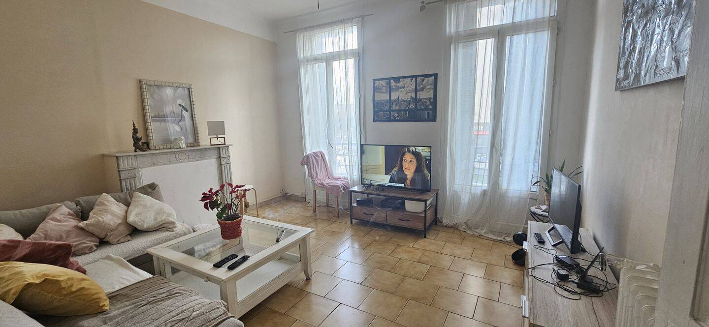 Appartement 4 pièces 74 m² · à Toulon · 74 m² · 120 000 €