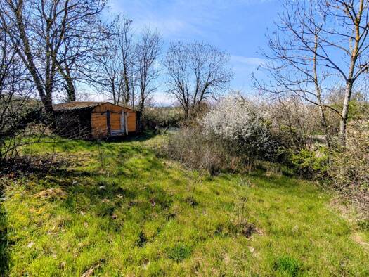 Terrain constructible à vendre 37 000 € 892 m² de terrain Neulise 42590