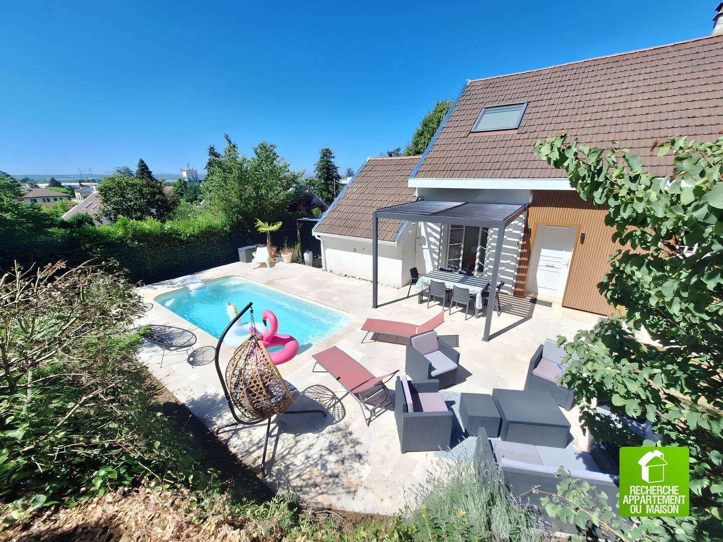 Maison 7 pièces 170 m² · à Saint-Priest · 170 m² · 569 900 €