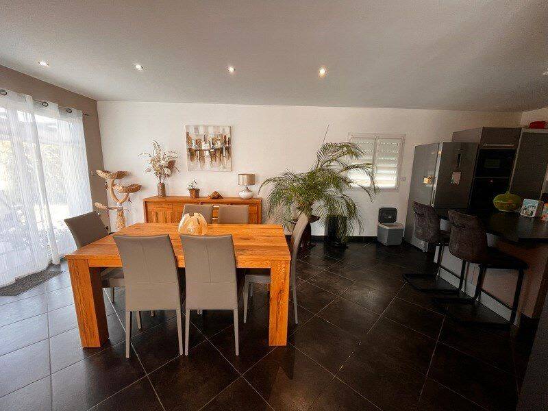Maison 5 pièces 135 m² · à Ambarès-Et-Lagrave · 135 m² · 339 000 €