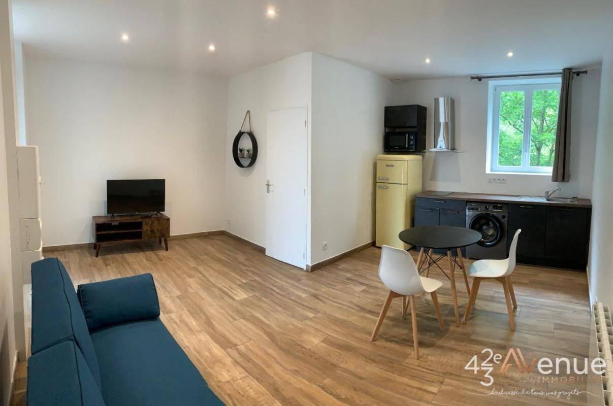 Appartement 1 pièce 25 m² · à Saint-Étienne · 25 m² · 440 €