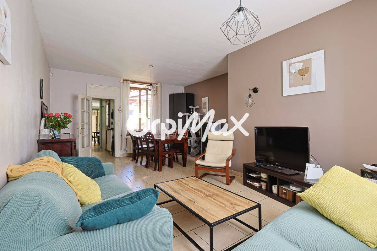 Maison 7 pièces 167 m² · à Tourcoing · 166,6 m² · 279 000 €