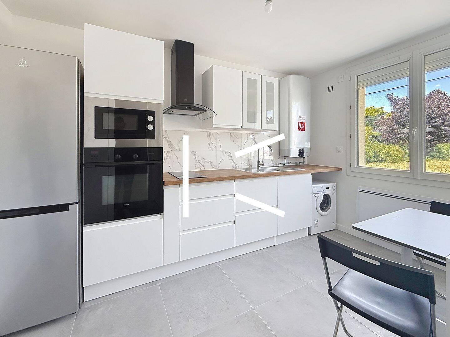 Appartement 1 pièce 24 m² · à Gonesse · 23,5 m² · 915 €