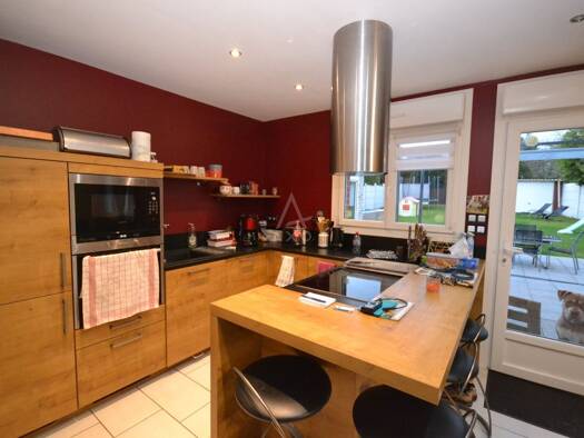 Maison de plain-pied à vendre 290 000 € 5 pièces 4 chambres 111 m² 729 m² de terrain Fampoux 62118