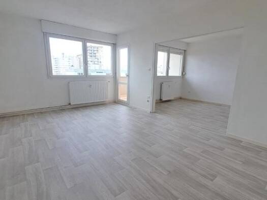 Appartement à louer 839 € 5 pièces 3 chambres 88 m² Étage 10/10 Garibaldi Chalon-sur-Saône 71100