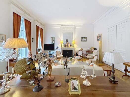 Appartement à vendre 1 397 000 € 6 pièces 3 chambres 257 m² Centre Ville Reims 51100