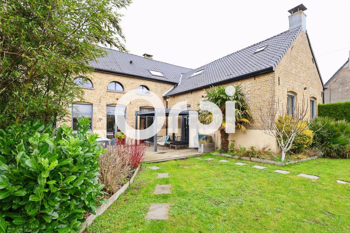 Maison 5 pièces 243 m² · à Steene · 243,5 m² · 577 500 €