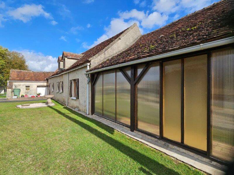 Maison 5 pièces 129 m² · à Le Blanc · 129 m² · 86 000 €