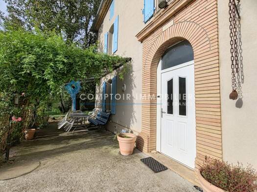Maison à vendre 699 000 € 7 pièces 4 chambres 235 m² 219 589 m² de terrain Gaillac 81600