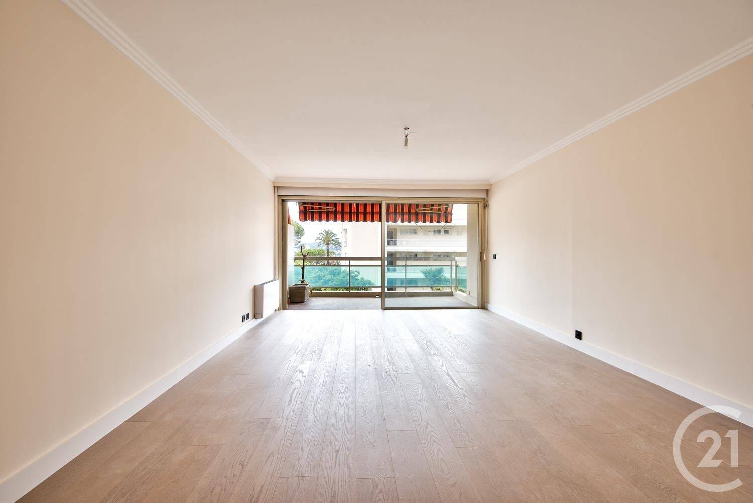 Appartement 4 pièces 95 m² · à Nice · 94,7 m² · 598 000 €