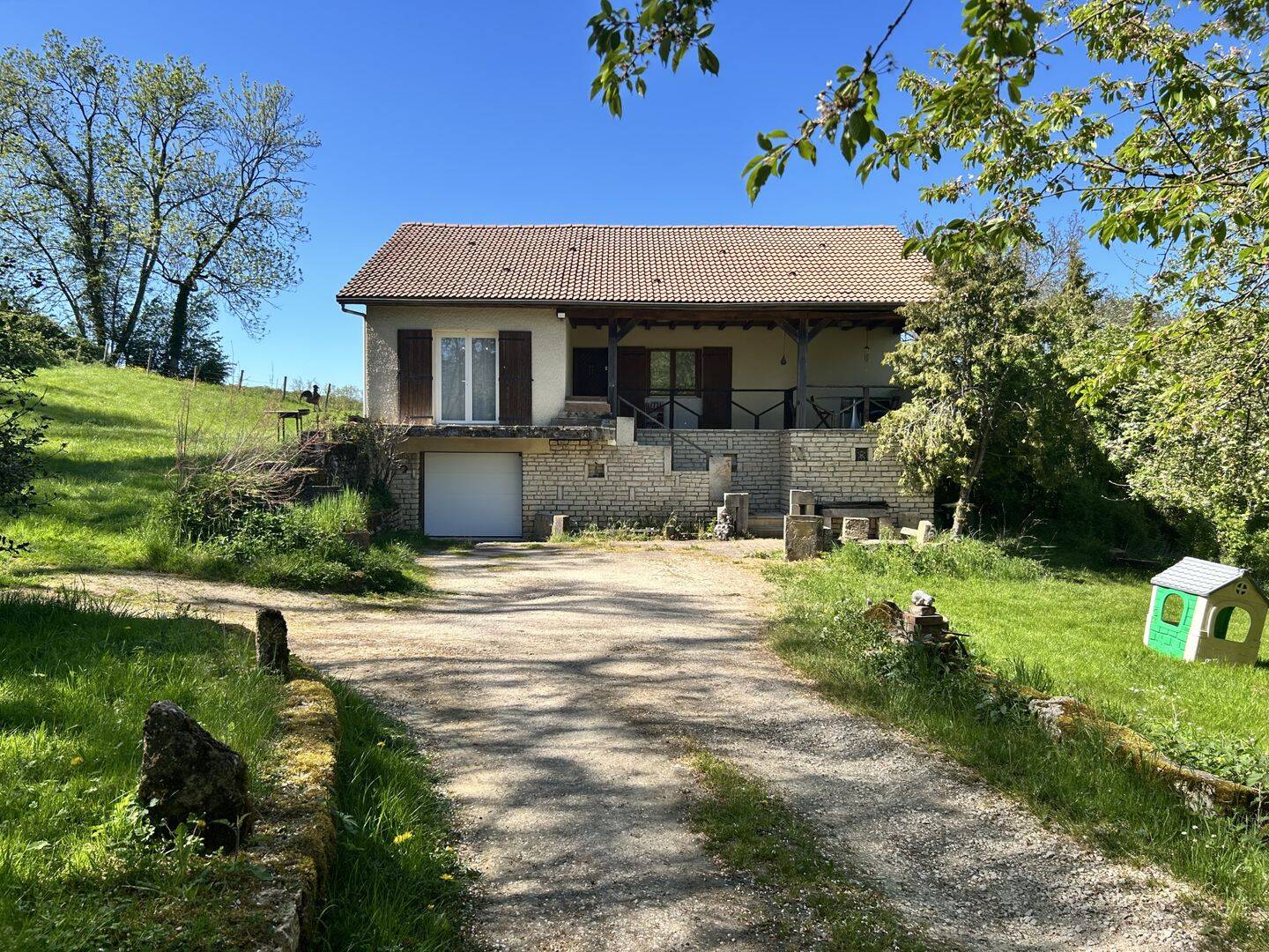 Maison 6 pièces 115 m² · à Montbard · 115 m² · 199 000 €