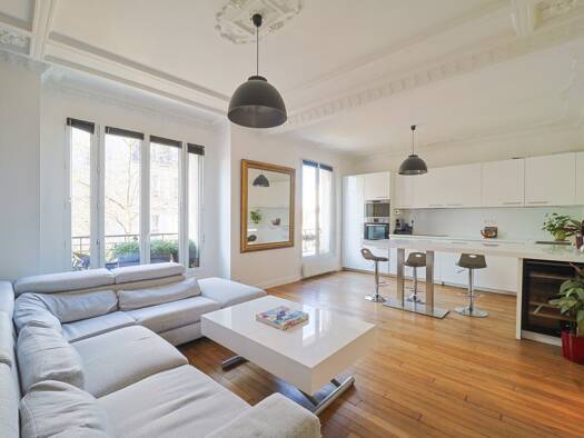 Appartement à vendre 525 000 € 3 pièces 2 chambres 60 m² Étage 3/6 Entrée de Ville Clichy 92110