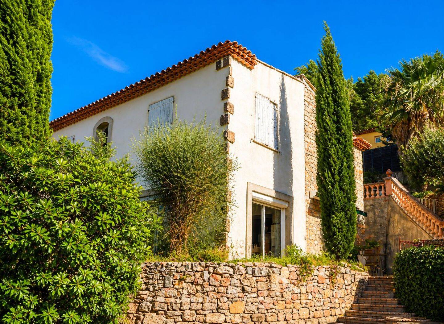 Maison 6 pièces 201 m² · à Hyères · 201 m² · 1 100 000 €