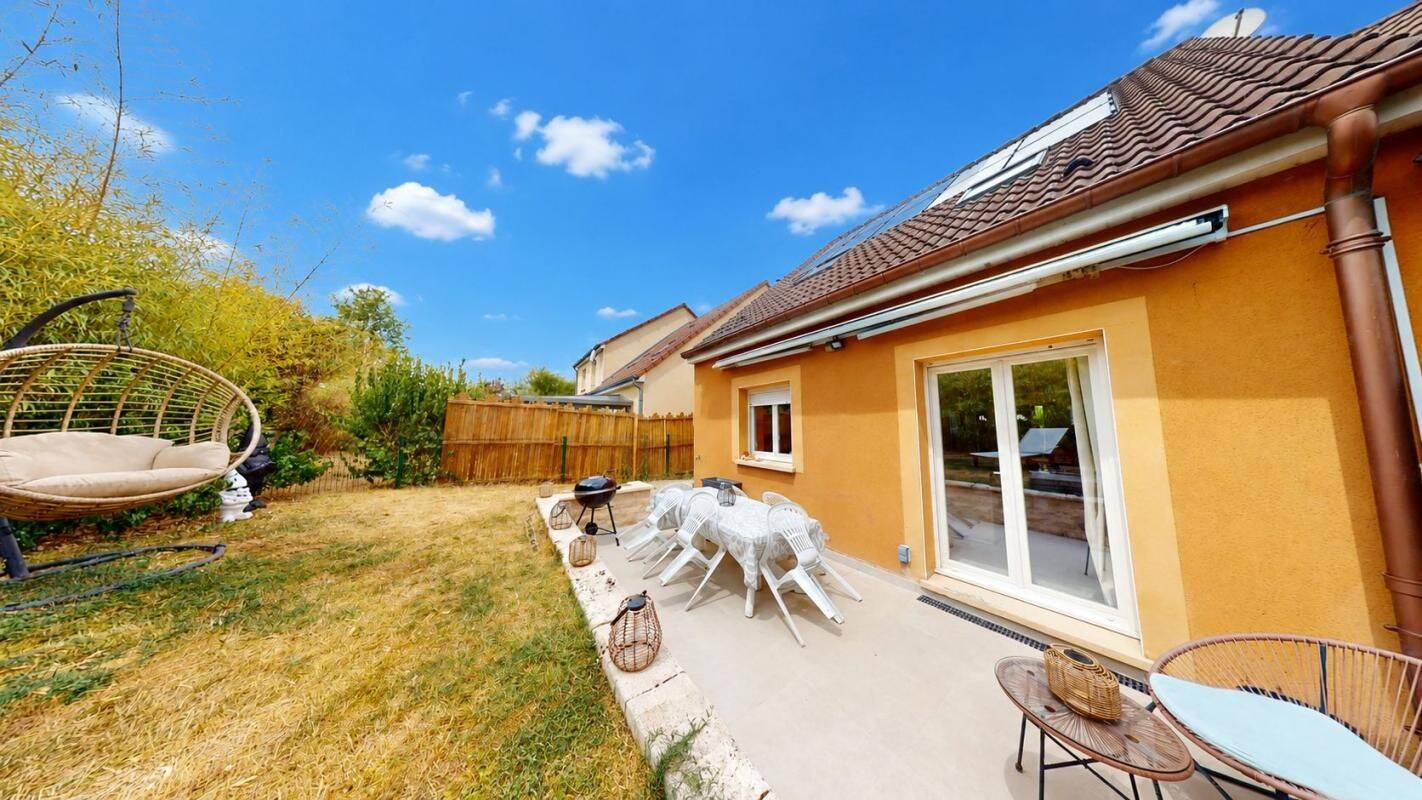 Maison 5 pièces 85 m² · à Metzervisse · 85 m² · 265 000 €